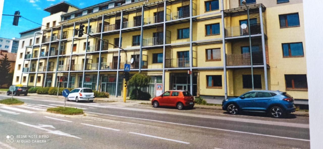Apartman Siesta*** Liptovsky Mikulas Luaran gambar